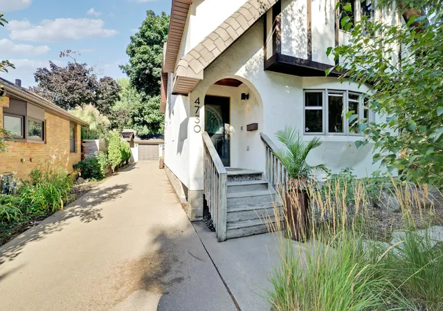 Photo 2 of Sale Pending at 4730 38th Ave S, Minneapolis, MN 55406 | MLS# 7131671 | Listing updated on 2026-09-12