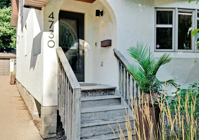 Photo 3 of Sale Pending at 4730 38th Ave S, Minneapolis, MN 55406 | MLS# 7131671 | Listing updated on 2026-09-12