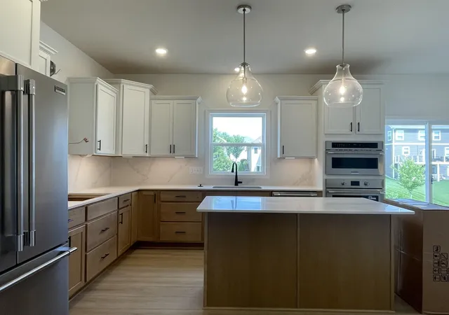 2nd image of 1917 Ravine Rd, Carver, MN 55315 | MLS# 7131681