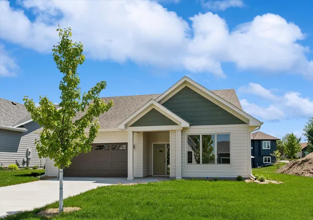 Photo 1 of Single family home for sale at 2015 Erie Dr, Northfield, MN 55057 | MLS# 7131683 | Listing updated on 2026-10-14