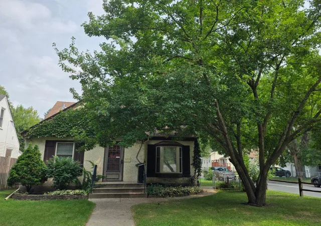 2nd image of 3057 Georgia Ave S, Saint Louis Park, MN 55426 | MLS# 7131691