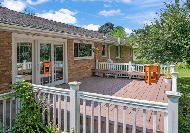 Photo 3 of Sale Pending at 2035 19th St Nw, Rochester, MN 55901 | MLS# 7131728 | Listing updated on 2026-09-19