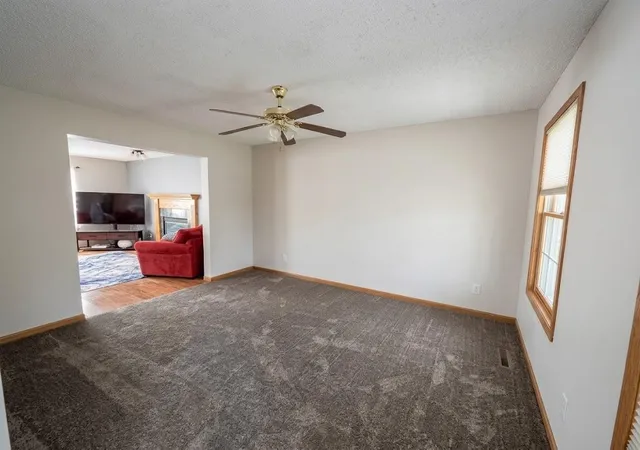 Photo 3 of Single family home for sale at 9815 Blackpool Ct E, Elko New Market, MN 55020 | MLS# 7131742 | Listing updated on 2026-09-01