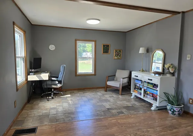 Photo 4 of Single family home for sale at 102 County Road 16 S, Comfrey, MN 56019 | MLS# 7131752 | Listing updated on 2026-09-21