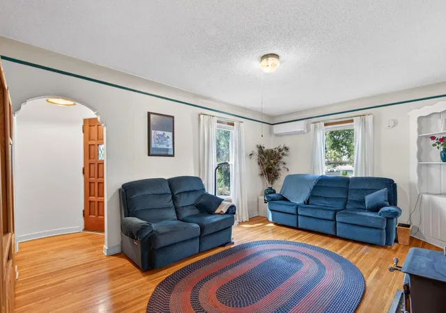 Photo 2 of Sale Pending at 606 1st Ave Ne, Osseo, MN 55369 | MLS# 7131773 | Listing updated on 2026-10-19