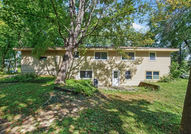 Photo 1 of Single family home for sale at 10761 Crow Hassan Park Rd, Hanover, MN 55341 | MLS# 7131799 | Listing updated on 2026-09-05