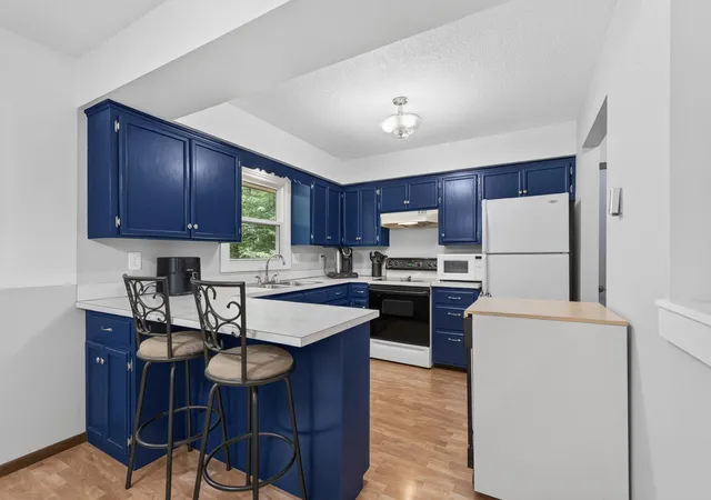 Photo 3 of Single family home for sale at 10761 Crow Hassan Park Rd, Hanover, MN 55341 | MLS# 7131799 | Listing updated on 2026-09-05