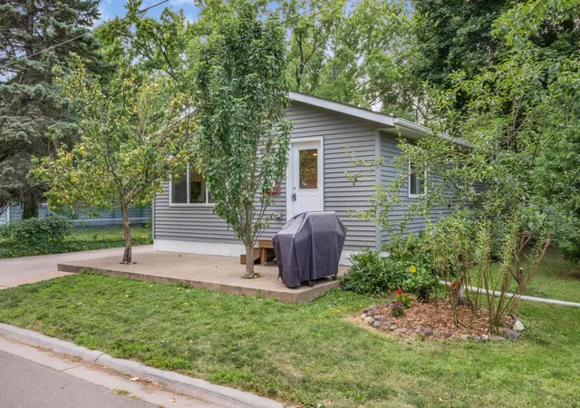 2nd image of 402 Sherburne St S, Stillwater, MN 55082 | MLS# 7131804