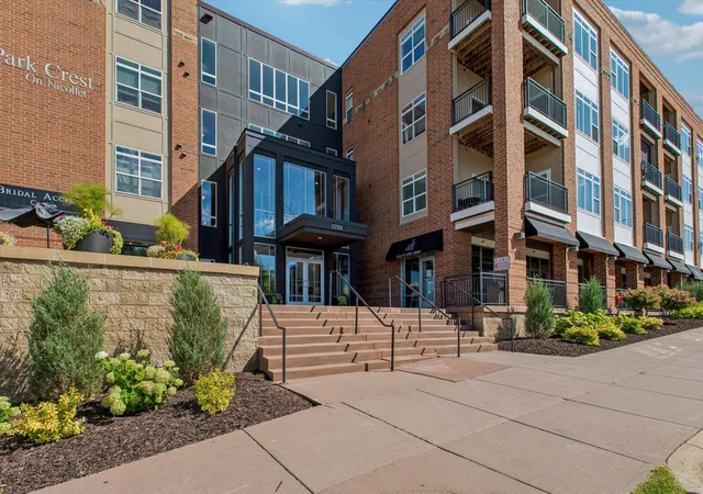 Condo for sale at 12501 Nicollet Ave #425, Burnsville, MN 55337 | MLS# 7131821