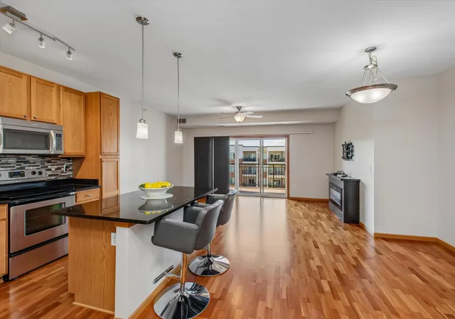 Photo 3 of Condo for sale at 12501 Nicollet Ave #425, Burnsville, MN 55337 | MLS# 7131821 | Listing updated on 2026-10-01
