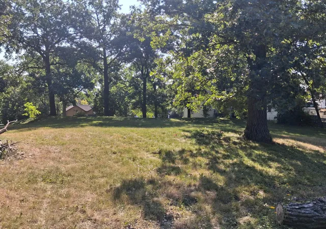 3rd image of 423 N Cleveland Ave, Fergus Falls, MN 56537 | MLS# 7131822