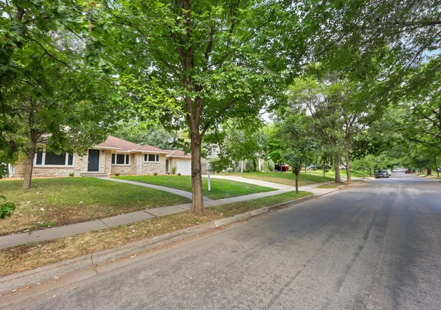 64th image of 4370 Mackey Ave S, Saint Louis Park, MN 55424 | MLS# 7131837