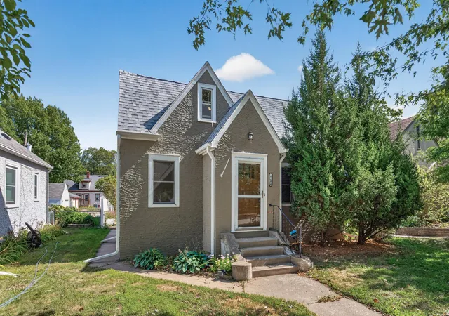 Photo 2 of Single family home for sale at 4242 Thomas Ave N, Minneapolis, MN 55412 | MLS# 7131886 | Listing updated on 2026-10-08