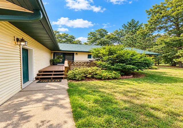 Photo 3 of Single family home for sale at 1192 24 3/4 St, Cameron, WI 54822 | MLS# 7131888 | Listing updated on 2026-10-22
