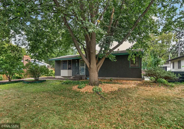 Photo 2 of Single family home for sale at 1864 8th St, White Bear Lake, MN 55110 | MLS# 7131896 | Listing updated on 2026-09-04
