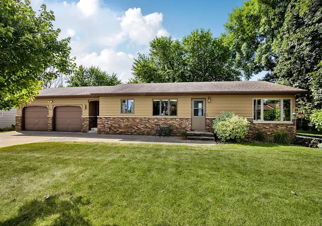 Photo 1 of Single family home for sale at 255 River St, Saint Martin, MN 56362 | MLS# 7131898 | Listing updated on 2026-09-18
