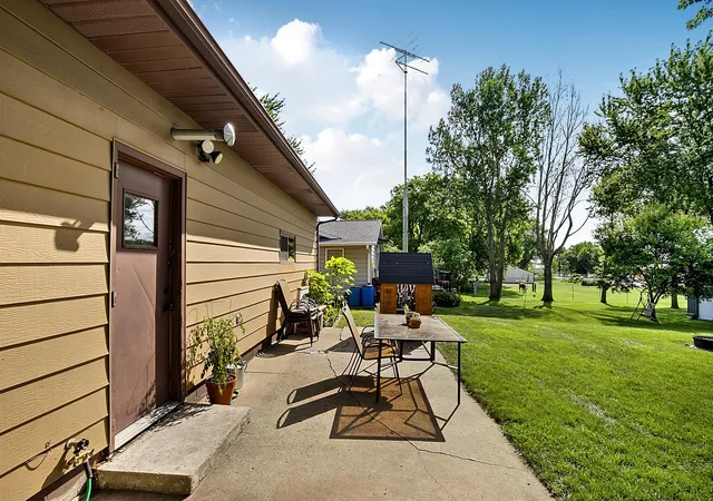 Photo 4 of Single family home for sale at 255 River St, Saint Martin, MN 56362 | MLS# 7131898 | Listing updated on 2026-10-08
