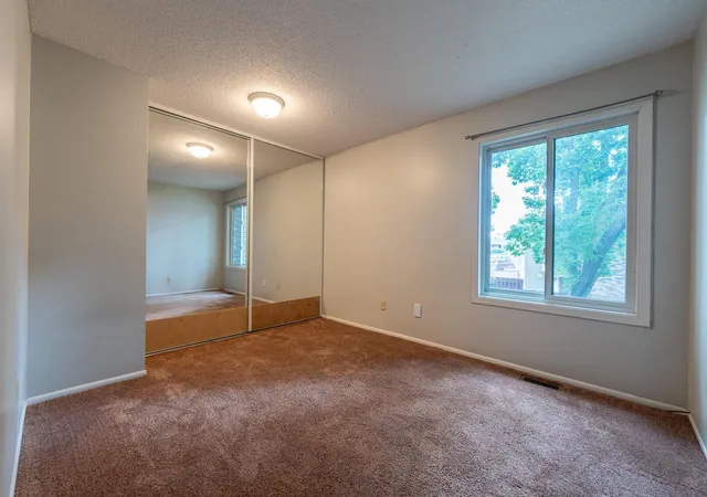 4th image of 4529 Cedar Lake Rd S, Saint Louis Park, MN 55416 | MLS# 7131899