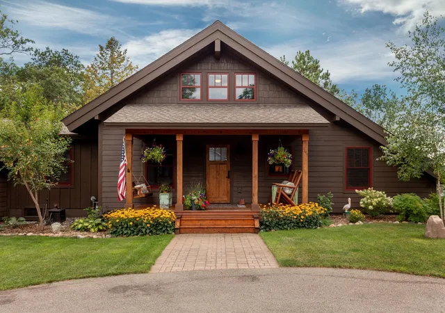 Photo 2 of Sale Pending at 29790 Lakeshore Dr, Pequot Lakes, MN 56472 | MLS# 7131901 | Listing updated on 2026-09-22