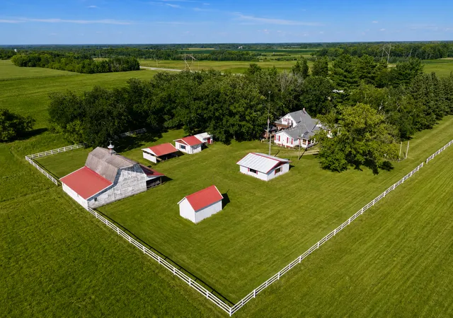 Photo 2 of Single family home for sale at 29201 County Hwy 75, Wadena, MN 56482 | MLS# 7131906 | Listing updated on 2026-09-21