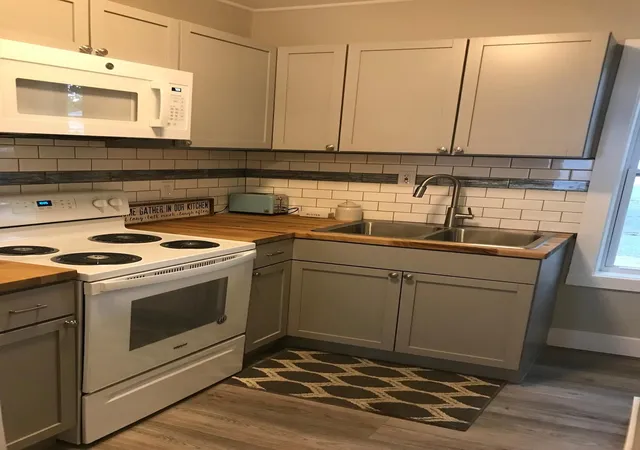 Photo 2 of Single family home for sale at 1016 Lowry Ave Ne, Minneapolis, MN 55418 | MLS# 7131936 | Listing updated on 2026-09-04