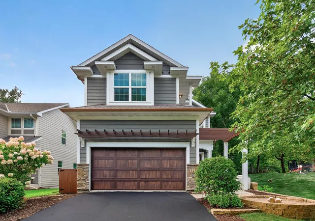 Photo 1 of Single family home for sale at 1545 Maple Pl, Mound, MN 55364 | MLS# 7131948 | Listing updated on 2026-10-08