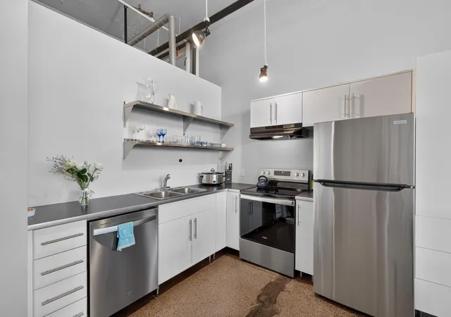Photo 4 of Condo for sale at 500 Robert St N #217, Saint Paul, MN 55101 | MLS# 7131949 | Listing updated on 2026-10-09