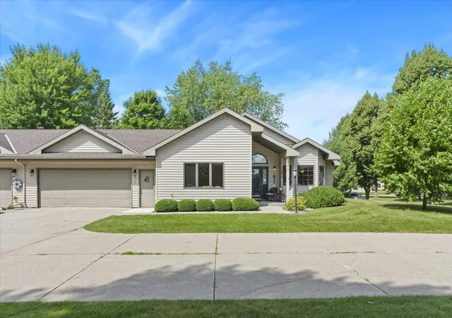 2nd image of 2210 Brookwood Ct, Fergus Falls, MN 56537 | MLS# 7131950