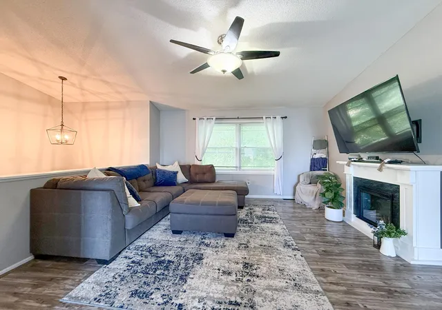 Photo 4 of Single family home for sale at 3065 Rose Heights Dr Se, Rochester, MN 55904 | MLS# 7131954 | Listing updated on 2026-08-31