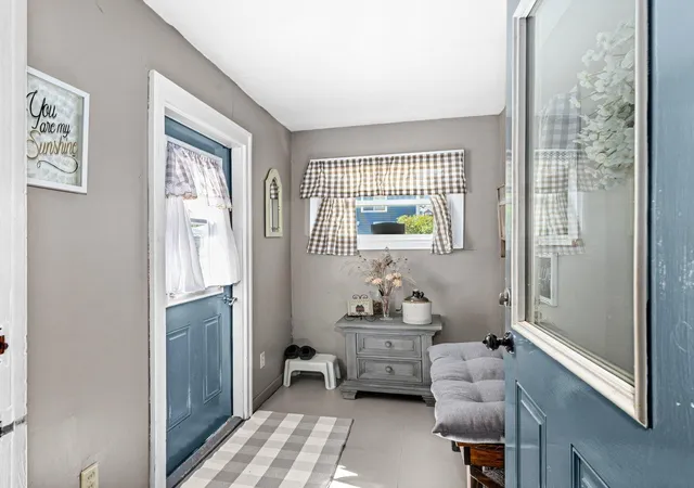 2nd image of 6420 Polk St, Duluth, MN 55807 | MLS# 7131969
