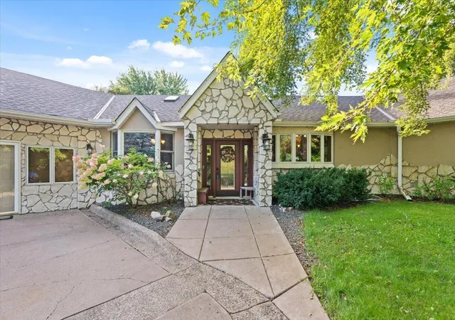 Single family home for sale at 31813 Lakeview Dr Ne, Cambridge, MN 55008 | MLS# 7131999