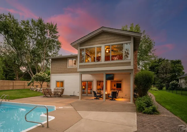 Photo 4 of Single family home for sale at 12510 Overlook Rd, Dayton, MN 55327 | MLS# 7132003 | Listing updated on 2026-09-08