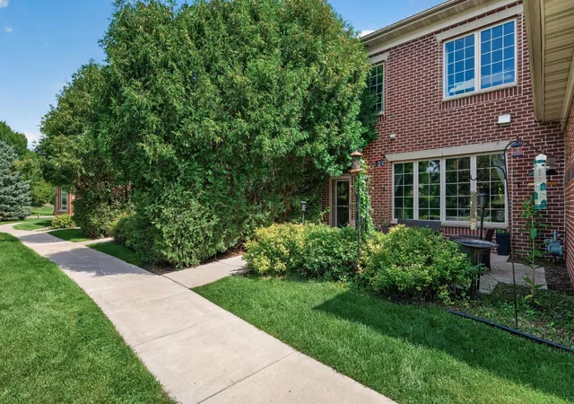 Photo 3 of Single family home for sale at 1407 Naples Ave, Cologne, MN 55322 | MLS# 7132060 | Listing updated on 2026-10-01
