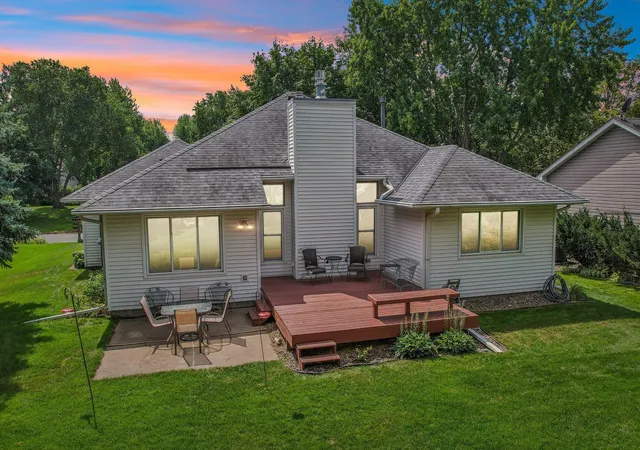 2nd image of 961 Coneflower Ct, Eagan, MN 55123 | MLS# 7132063