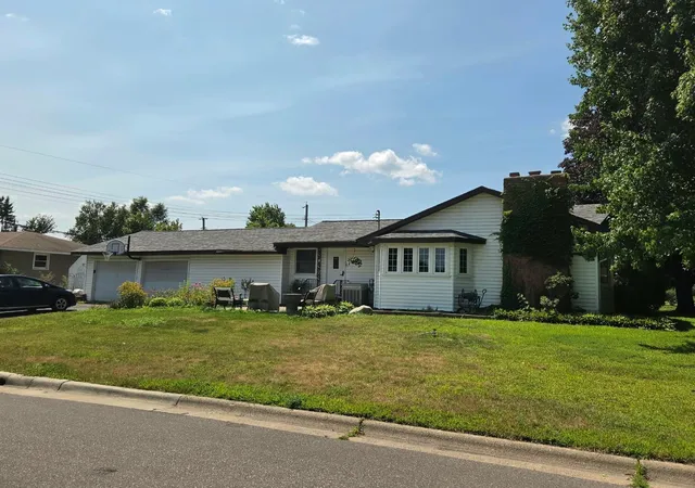 1st image of 4401 Woodbine Ln N, Brooklyn Center, MN 55429 | MLS# 7132074