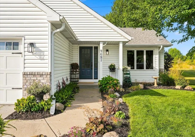 Photo 3 of Single family home for sale at 9651 78th Street, Cottage Grove, MN 55016 | MLS# 7132076 | Listing updated on 2026-09-21