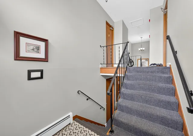 Listing Photo 5 - Condo for sale in building located at 2733 Virginia Ave N, Minneapolis, MN 55427