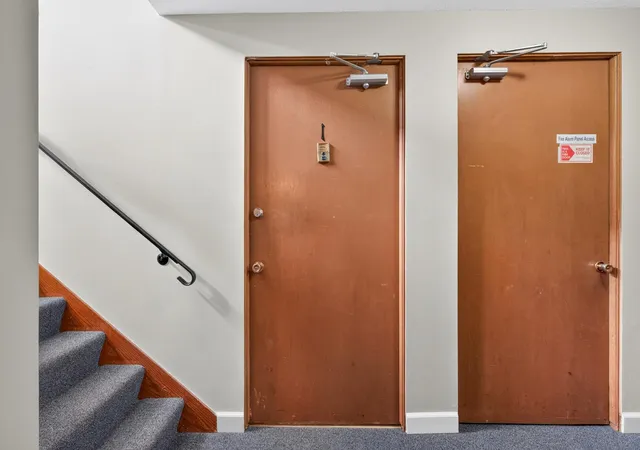 Listing Photo 5 - Condo for sale in building located at 2709 Virginia Ave N, Minneapolis, MN 55427