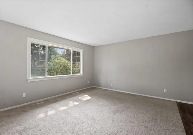 Photo 3 of Single family home for sale at 10340 Decatur Ave S, Bloomington, MN 55438 | MLS# 7132112 | Listing updated on 2026-10-12