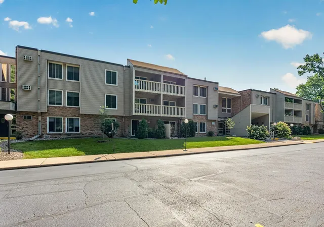 1st image of 4045 Hodgson Rd #317, Shoreview, MN 55126 | MLS# 7132144