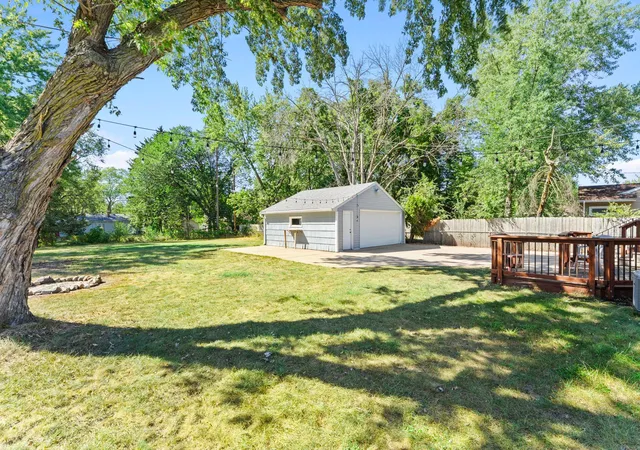Photo 45 of Sale Pending at 5911 Hodgson Rd, Shoreview, MN 55126 | MLS# 7132160 | Listing updated on 2026-09-08