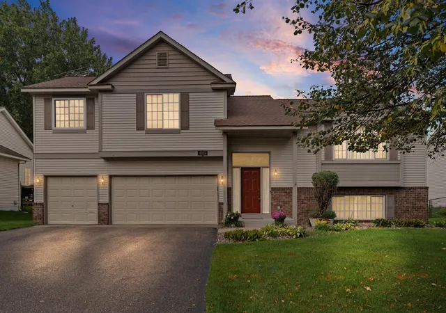 Single family home for sale at 4915 193rd Street W, Farmington, MN 55024 | MLS# 7132162 | Listing updated on 2026-09-24