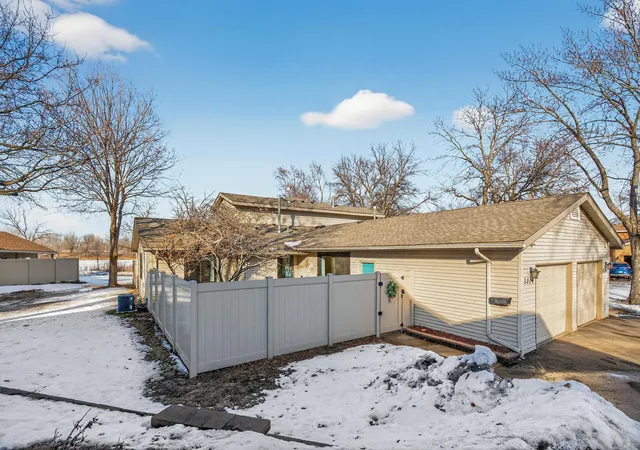 2nd image of 3319 Lower 67Th St E, Inver Grove Heights, MN 55076 | MLS# 7132182