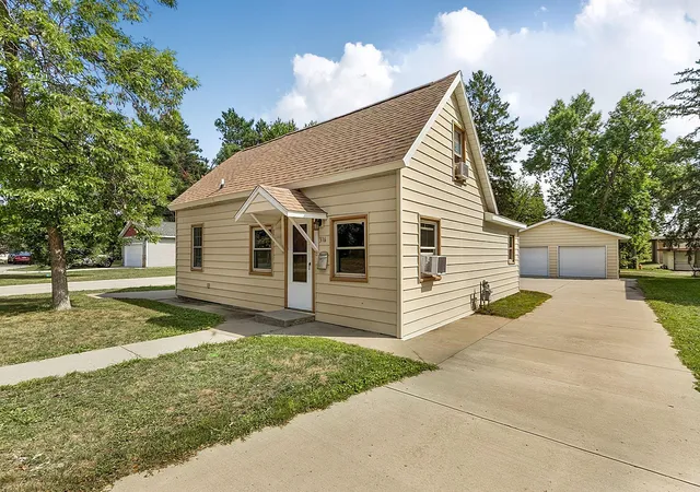 1st image of 316 6th St S, Sauk Rapids, MN 56379 | MLS# 7132189
