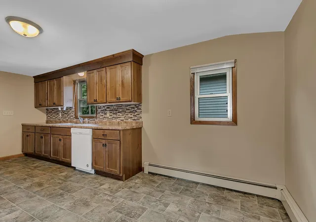 Photo 4 of Single family home for sale at 316 6Th St S, Sauk Rapids, MN 56379 | MLS# 7132189 | Listing updated on 2026-09-26