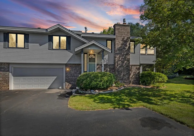 Photo 1 of Single family home for sale at 5642 Chatsworth St N, Saint Paul, MN 55126 | MLS# 7132212 | Listing updated on 2026-09-05