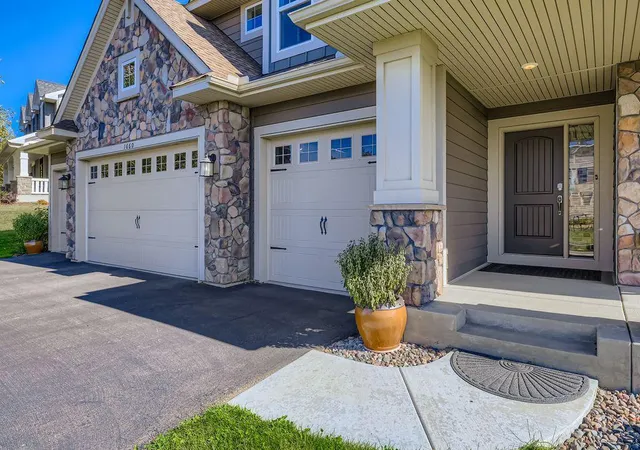 Photo 2 of Single family home for sale at 1660 Hackamore Dr, Victoria, MN 55386 | MLS# 7132213 | Listing updated on 2026-09-05