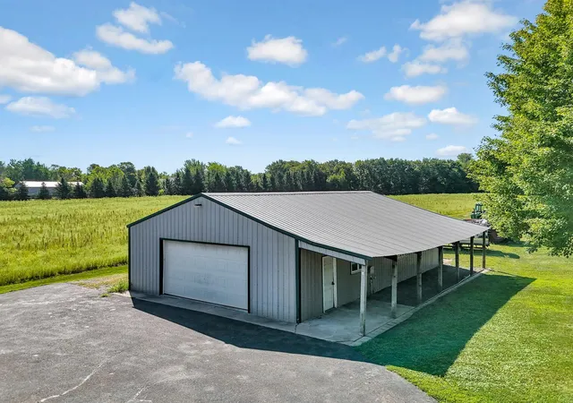 Photo 2 of Single family home for sale at 11187 Lindo Trl, Lindstrom, MN 55045 | MLS# 7132224 | Listing updated on 2026-10-05
