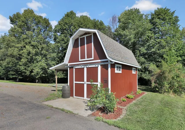 Photo 35 of Single family home for sale at 11187 Lindo Trl, Lindstrom, MN 55045 | MLS# 7132224 | Listing updated on 2026-10-05