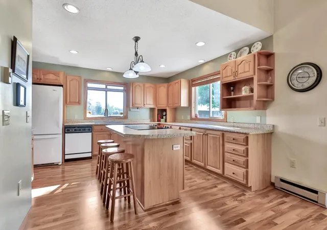 Photo 4 of Single family home for sale at 11187 Lindo Trl, Lindstrom, MN 55045 | MLS# 7132224 | Listing updated on 2026-10-05